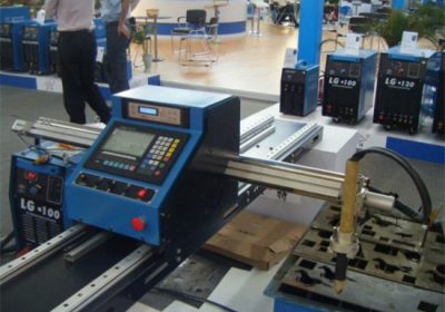 2017 a buon mercato macchina per il taglio di metalli cnc INIZIO Marchio LCD pannello sistema di controllo 1300 * 2500mm area di lavoro macchina da taglio al plasma